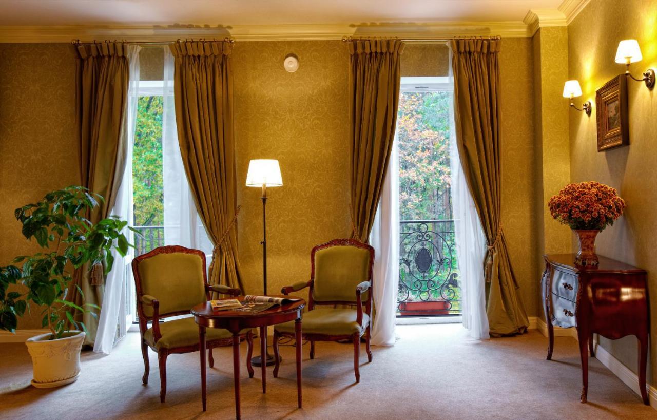 Kronon Park Hotel Гродно Екстер'єр фото